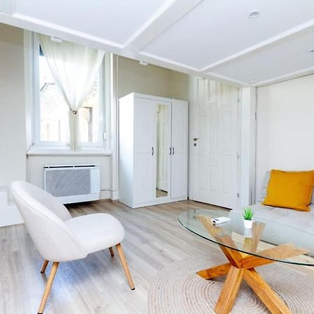 Historic Charm On Dohany Street By Newave Boedapest Buitenkant foto